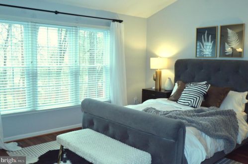 1409 Squaw Hill Ln, Silver Spring MD  20906-2009 exterior