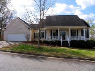 23 Clearview Dr, Euharlee, GA 30121-2249