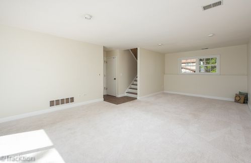 120 Glen Lake Dr, Lemont IL  60440-1646 exterior
