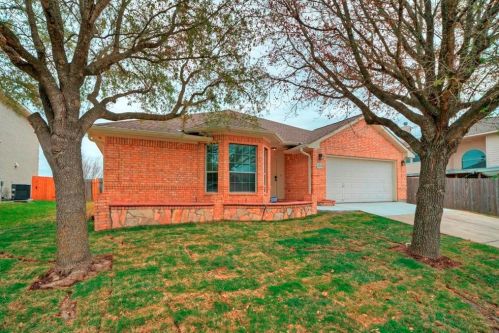 11717 Dunfries Ln, Austin TX  78754-5820 exterior