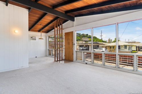 3474 Maluhia St, Honolulu HI  96816-2732 exterior