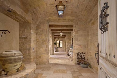 42 Echo Gln, Irvine, CA 92603-0423