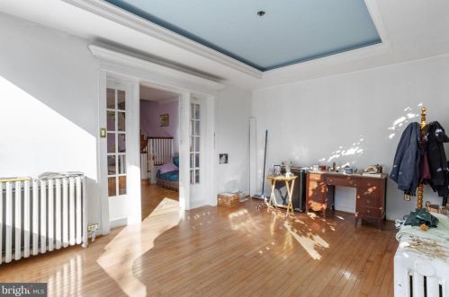 4541 Larchwood Ave, Philadelphia PA 19143-1913 exterior