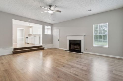 3943 Villager Way, Rex GA 30273-2549 exterior