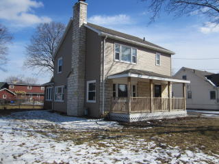 425 Whitman St, Belvidere, IL 61008-3422