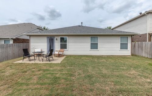 6708 Friendsway Dr, Fort Worth TX  76137-7542 exterior