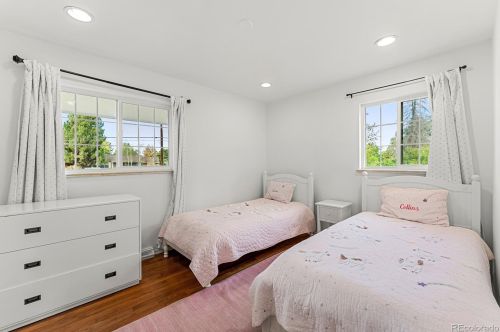 4930 Clarkson St, Englewood CO  80113-7008 exterior