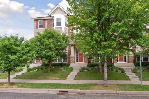 9503 Scott Cir, Minneapolis, MN 55443-3292