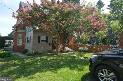 501 Baer Ave, Hanover PA 17331-2703 exterior