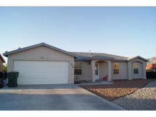 972 Larkspur Ave, Alamogordo, NM 88310-5670