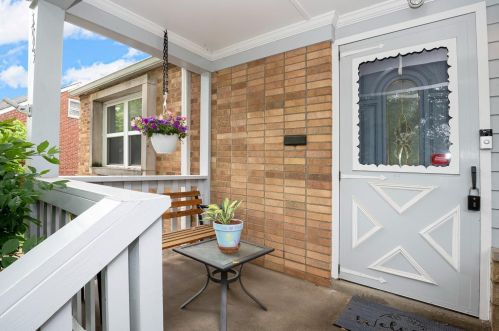 3693 Edgebrook Dr, Cincinnati, OH 45248-3116