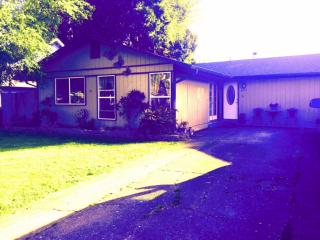 4671 Merlin St, Longview, WA 98632-5034