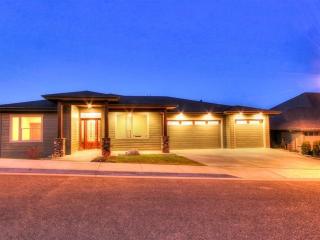 814 Willapa Ave, Spokane, WA 99224-5339