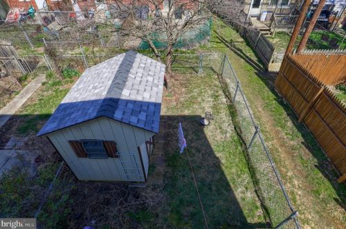 325 Ross St, Lancaster PA  17602-1941 exterior