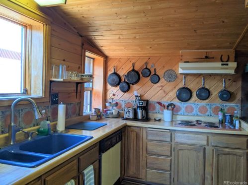 214 7 St, Leadville CO 80461-3127 exterior