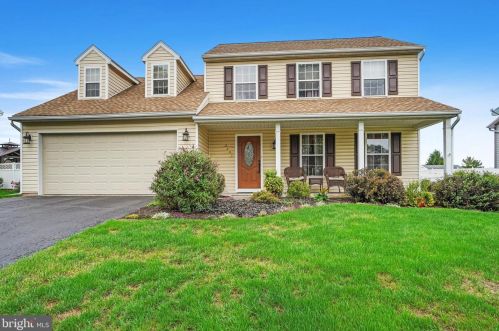 2492 Brookmar Dr, York, PA 17408-9491