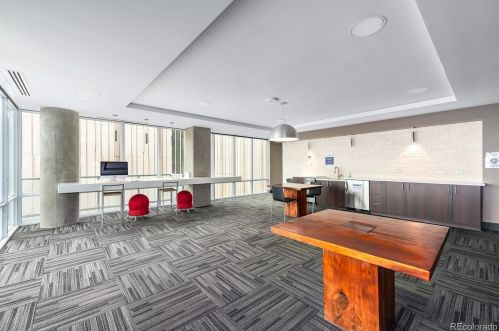 891 14th St, Denver CO  80202-3211 exterior