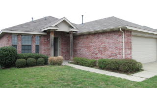 5808 Blue Ribbon Rd, Fort Worth TX  76179-7359 exterior