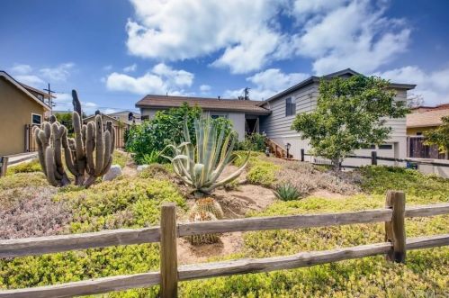 1188 Arden Dr, Encinitas, CA 92024-5104