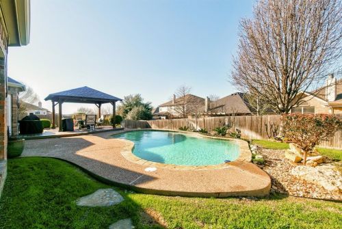 5224 Meadowland Dr, Fort Worth TX  76123-1973 exterior