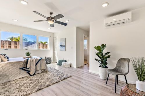 7247 Alakoko St, Honolulu HI  96825-2712 exterior