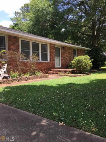 123 Page St, Lagrange, GA 30241-1213