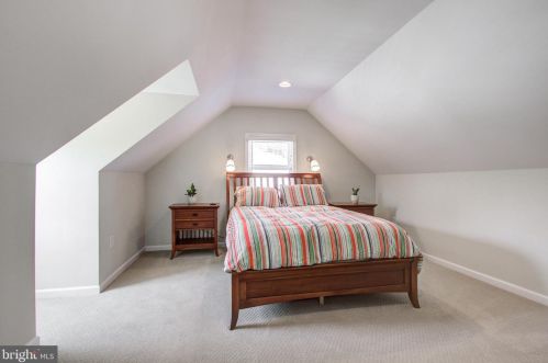 10009 Dallas Ave, Silver Spring MD 20901-2240 exterior