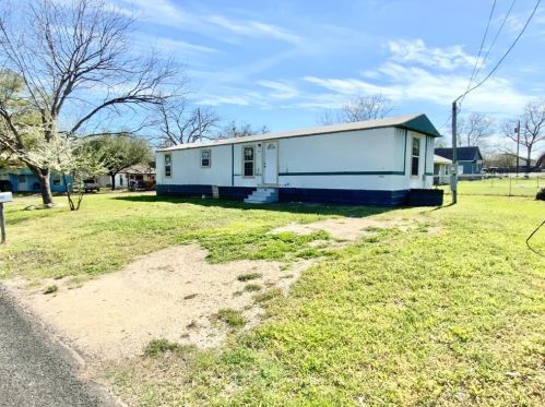 1220 Barton St, Stephenville, TX 76401-2512