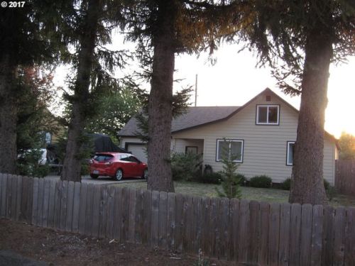 260 23 St, Springfield OR  97477-5108 exterior