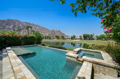 54562 Tanglewood, La Quinta, CA 92253-4737