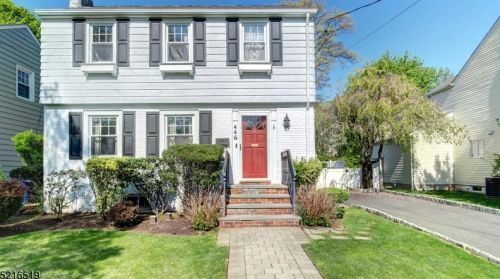 446 Essex Ave, Bloomfield, NJ 07003-2814