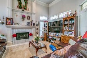 1421 Carver Ln, Irving TX  75061-3908 exterior