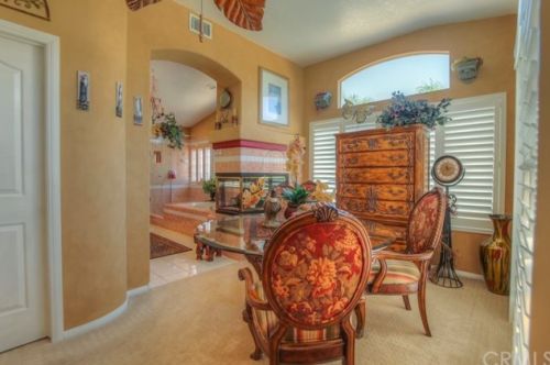 16122 Ponderosa Ln, Riverside CA  92504-6155 exterior