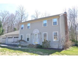 16 Ben Ct, Wallingford, CT 06492-2073