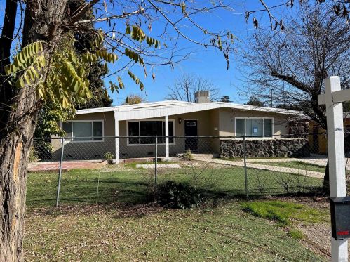 962 Magnolia Ave, Beaumont, CA 92223-1835