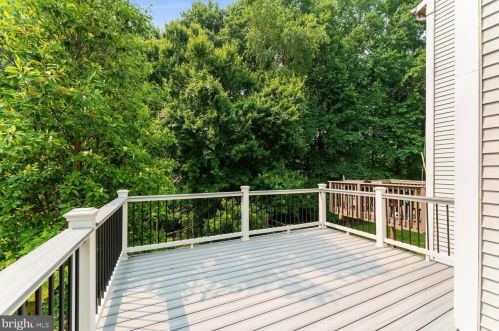 345 Crescendo Way, Silver Spring MD 20901-5020 exterior