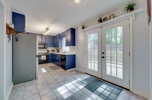 652 Cawthon Rd, Toccoa GA  30577-7277 exterior