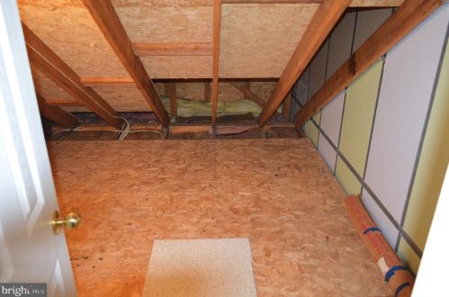 28 Garland Ct, Carlisle PA 17013-4409 exterior