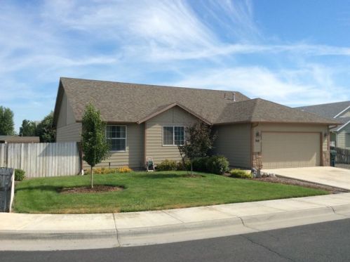 748 Wren Ave, Hermiston, OR 97838-2283