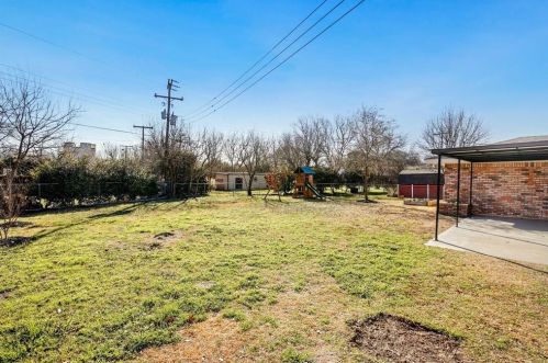 5625 Woodway Dr, Fort Worth TX  76133-2959 exterior