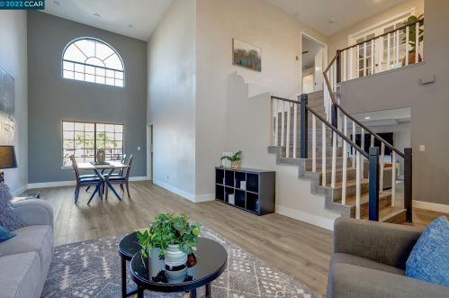 5334 Vista Point Ct, Concord CA  94521-5017 exterior
