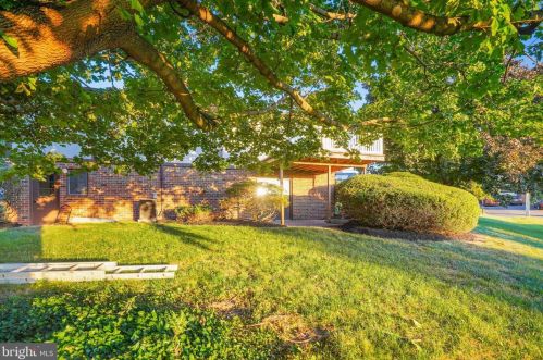 1010 Devonshire Rd, Lancaster PA  17601-1610 exterior