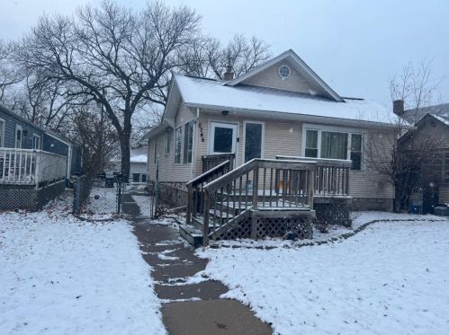 6746 Forestdale Ave, Hammond, IN 46323-1423
