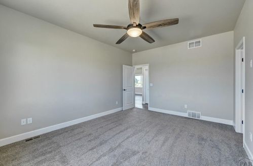 1518 Ithaca Dr, Pueblo CO  81007-2348 exterior