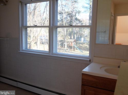 239 Mather Ave, Princeton NJ  08540-6440 exterior