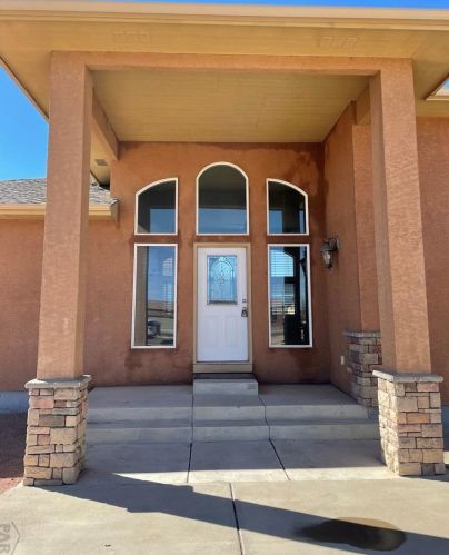877 Avenida Del Oro, Pueblo, CO 81007-6157