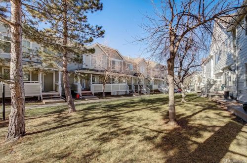19172 Arkansas Dr, Denver CO  80017-6322 exterior