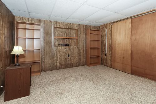 258 El Paso Ln, Carol Stream IL  60188-1737 exterior