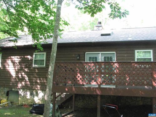 13 Dogleg Rd, Bybee VA  22963-2307 exterior