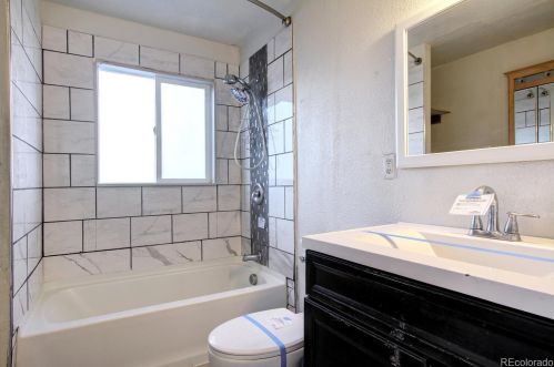 6442 Monaco St, Denver CO  80022-2823 exterior